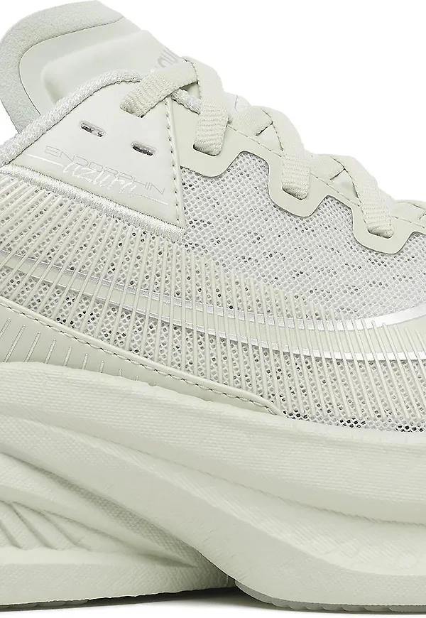 Saucony Women's Endorphin Azura Cast