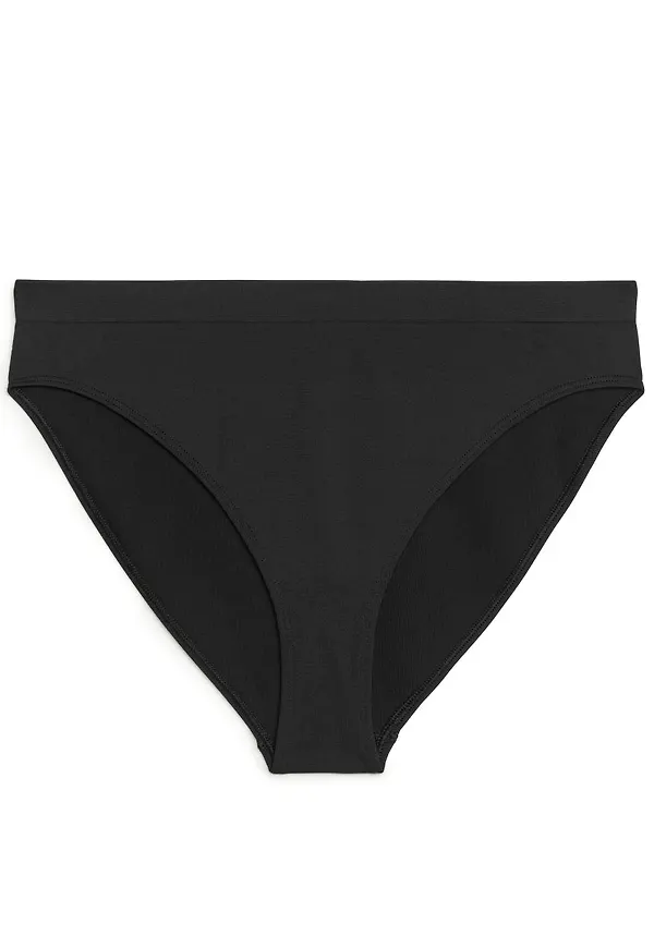 Seamless Briefs - Black