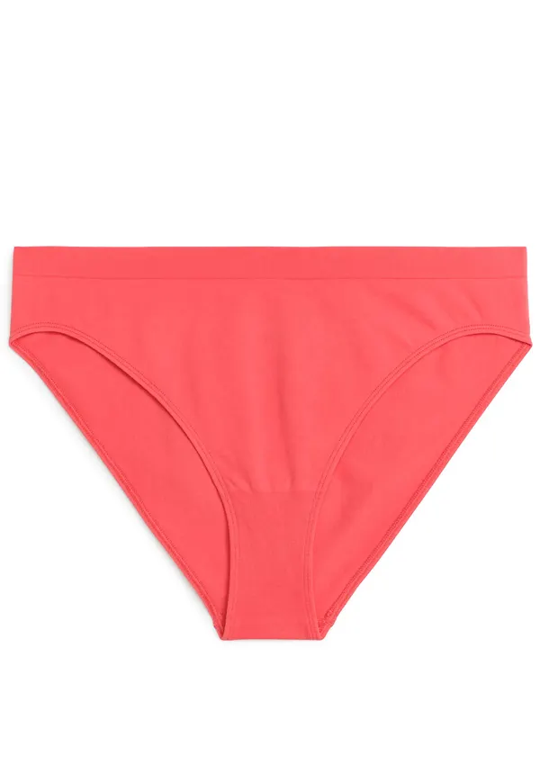 Seamless Briefs - Red