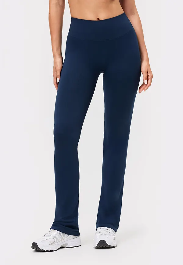 Seamless Contour Ribbed Bootcut Tights