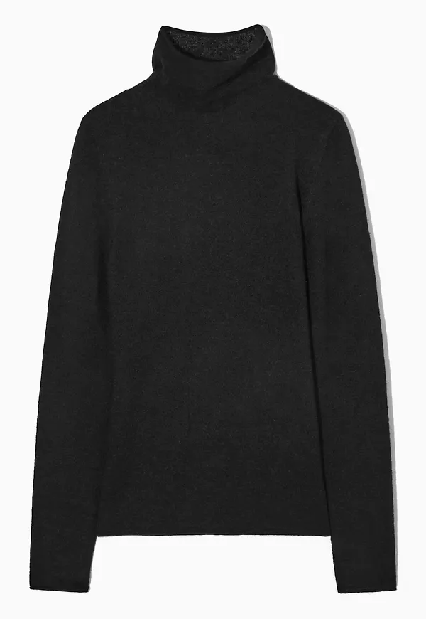 SEAMLESS KNITTED HIGH-NECK TOP