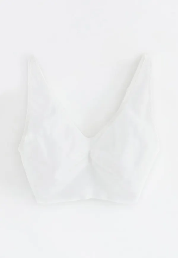 Seamless soft bh