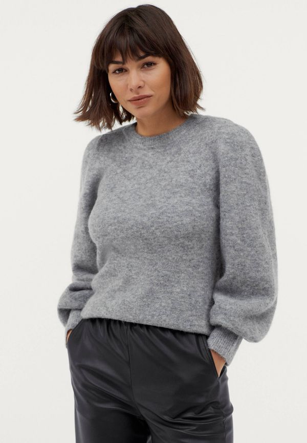 Second Female - Tröja Kalliroi Knit O-Neck - Grå
