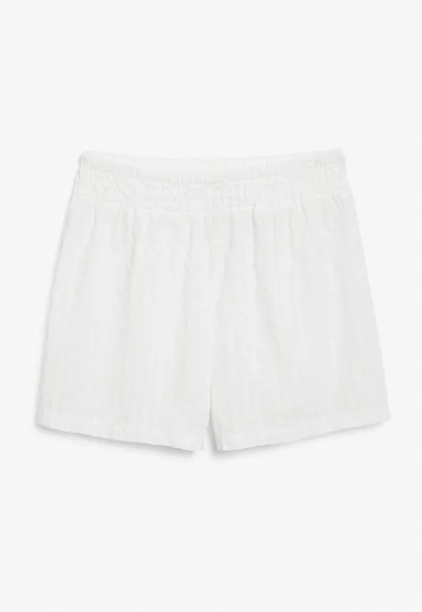 Seersucker shorts - White