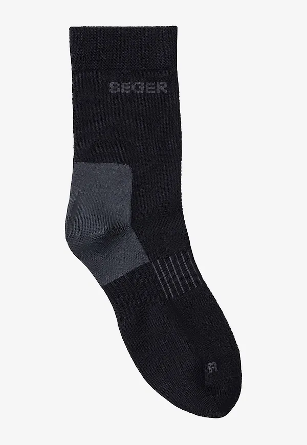 Seger - Strumpor Wanderer Light Wool - Svart