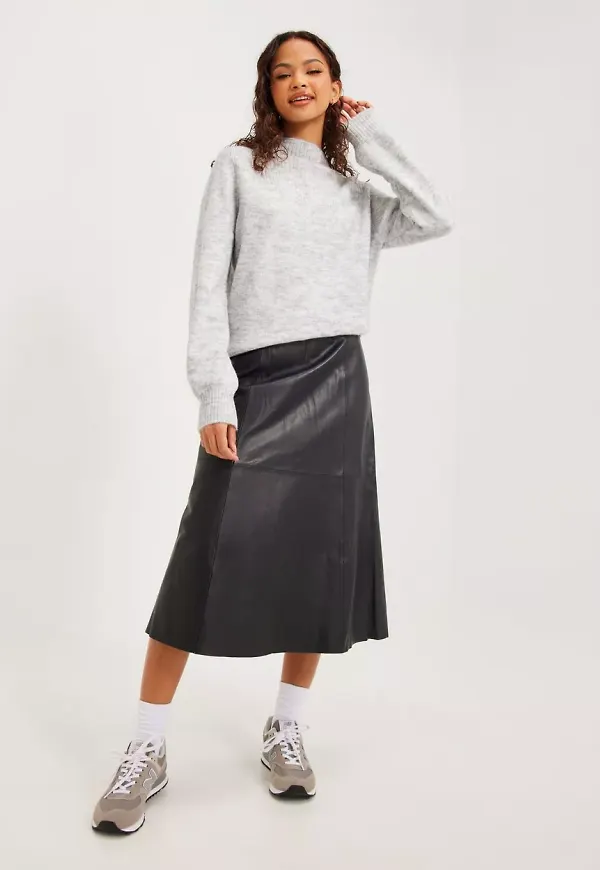 Selected Femme - Midikjolar - Black - Slferle Hw Leather Midi Skirt W - Kjolar - Midi Skirts