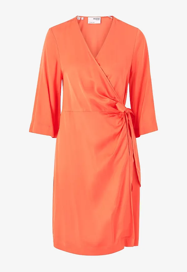 Selected FEMME - Omlottklänning slfFranziska 3/4 Short Satin Wrap - Orange