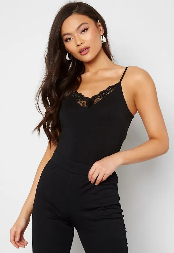 SELECTED FEMME Mandy Lace Singlet Black L