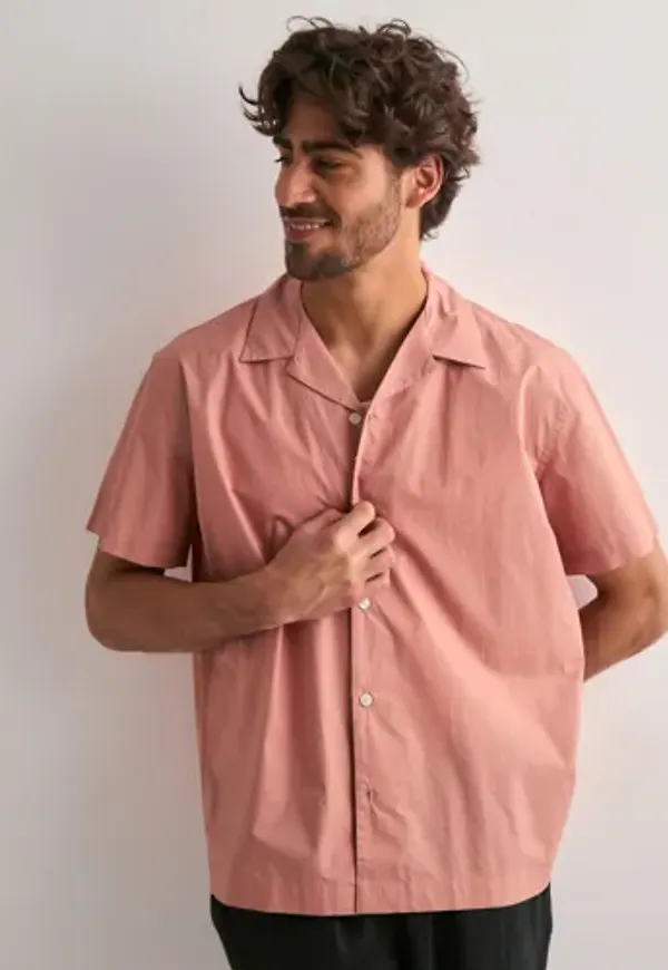 Selected Men Slhrlxreid Ss Shirt Kortärmade skjortor Rosa