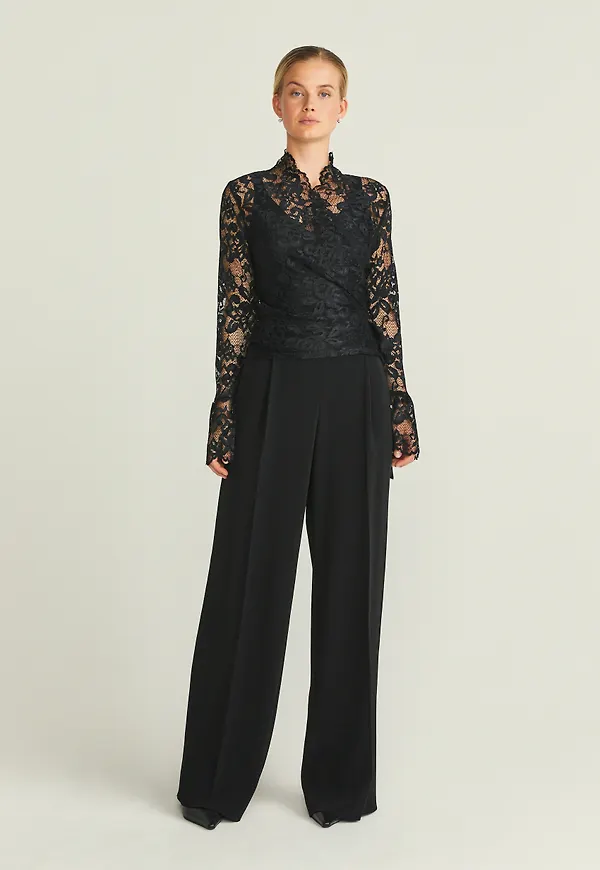 Sha lace top