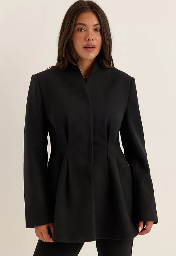 Shaped Short Coat