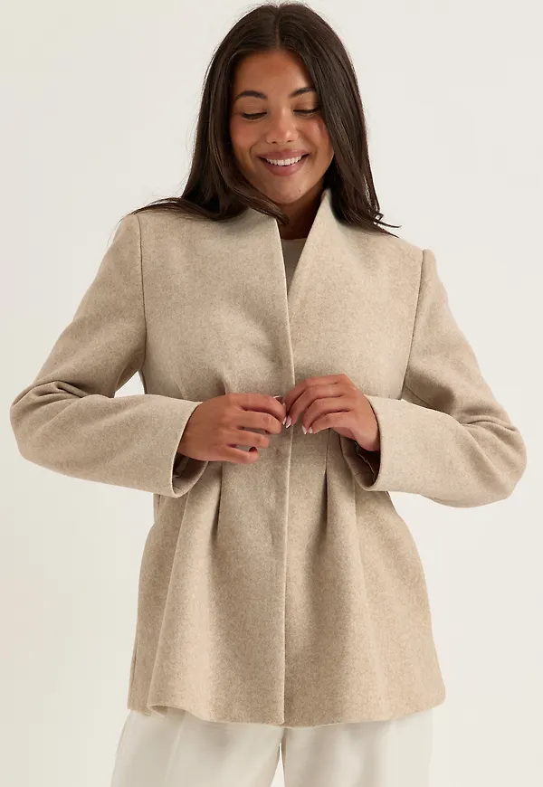 Shaped Short Coat