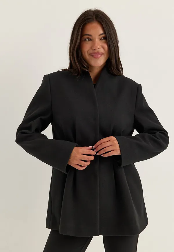 Shaped Short Coat