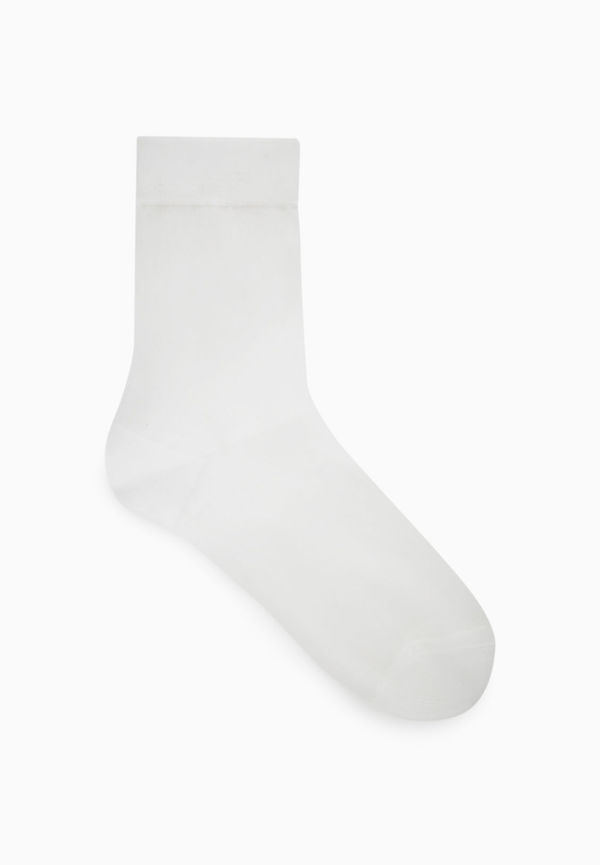 SHEER ANKLE SOCKS