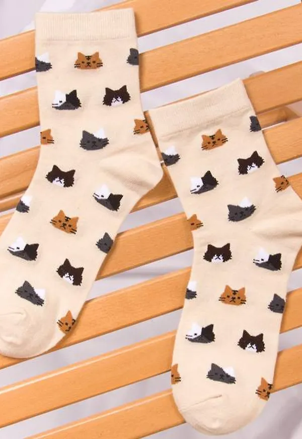 Shein Cartoon Cat Pattern Crew Socks