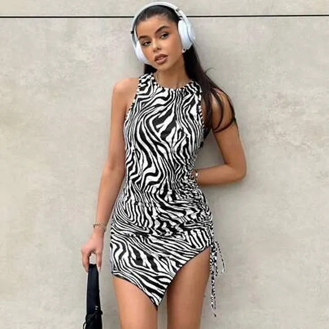 Shein Zebramönster Sticka Ärmlös Bodycon Klänning För Kvinnor - Svart/Vitt