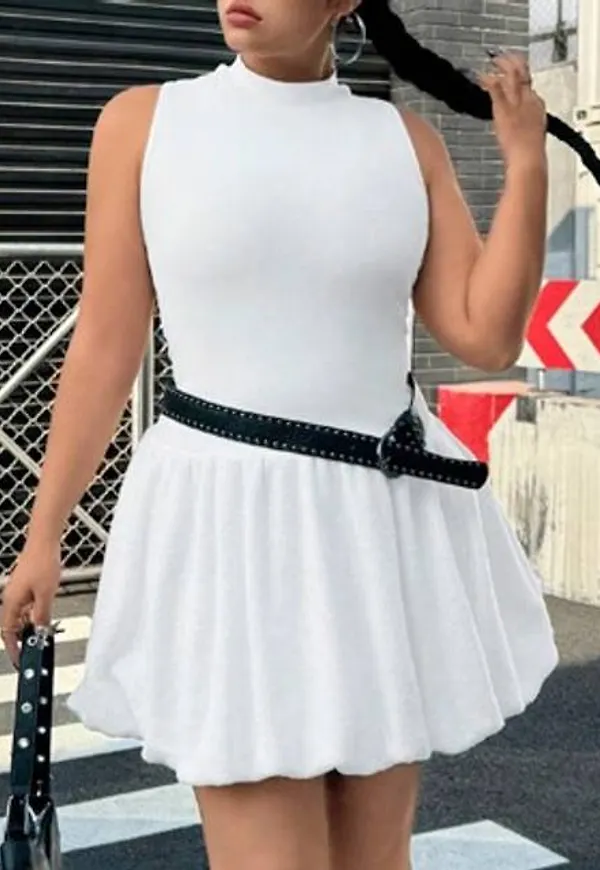 Shein Ärmlös Plus Size Mini Peplum Klänning - Vitt