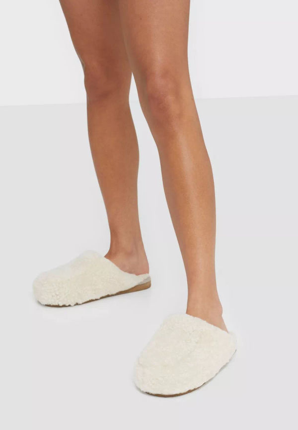 Shepherd - Tofflor - Creme - Jenny Toffel - Flats & Lågskor - Slippers