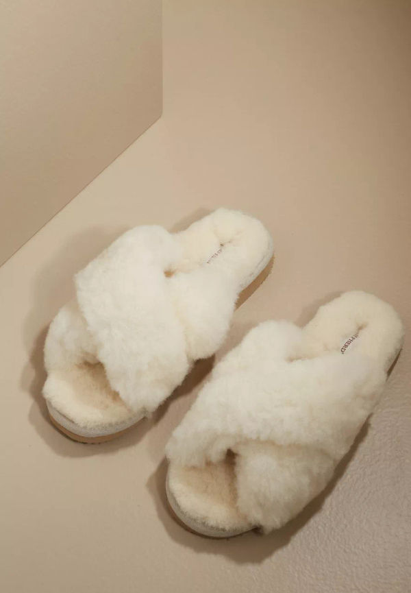 Shepherd - Tofflor - Creme - Lovisa - Flats & Lågskor - Slippers