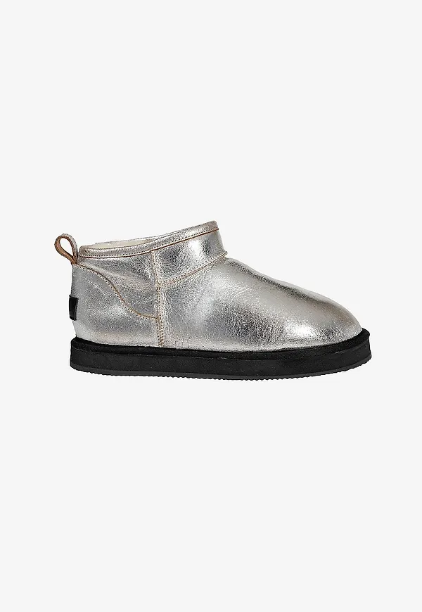 Shepherd - Boots Glasgow - Silver