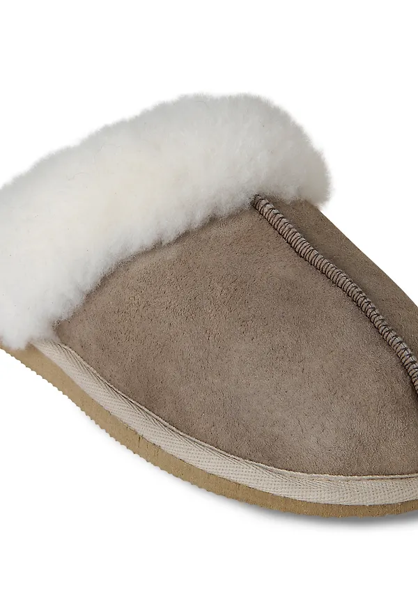 Shepherd of Sweden Women's Jessica Stone