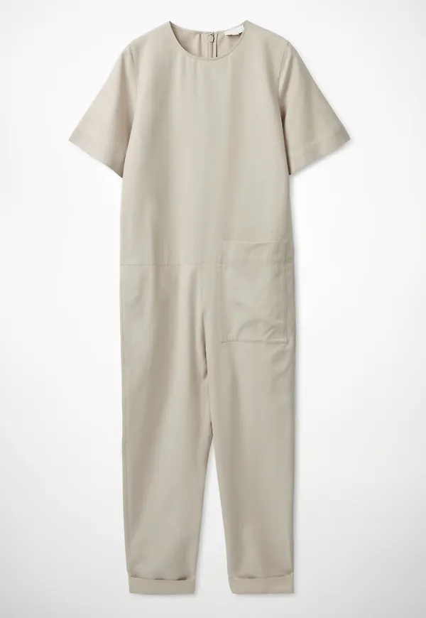 SHORT-SLEEVE JUMPSUIT