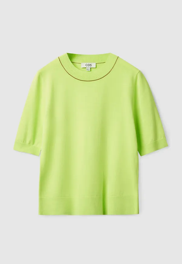 SHORT-SLEEVE KNITTED T-SHIRT