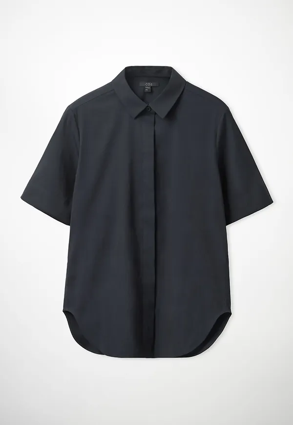 SHORT-SLEEVE SHIRT