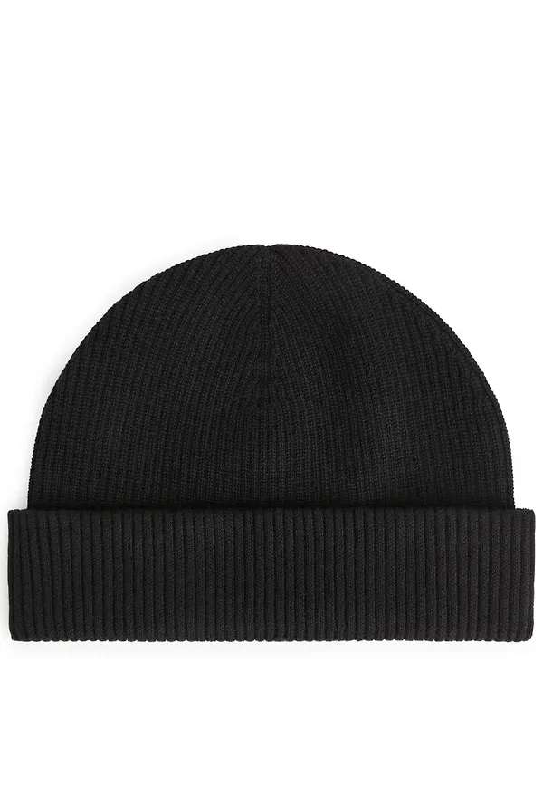Short Ribbed Cotton Beanie - Black
