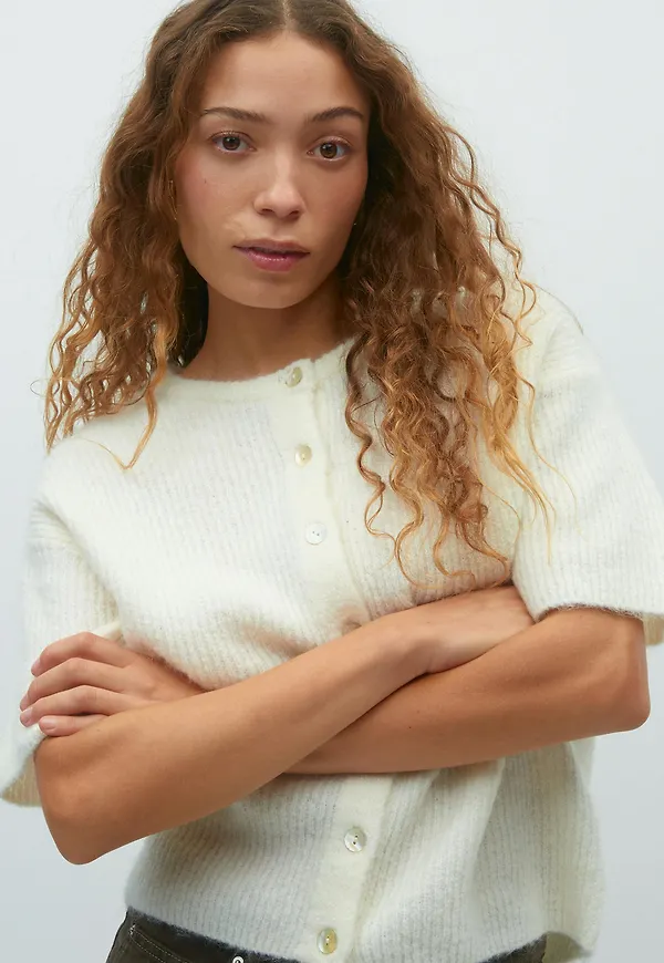 Gina Tricot - Short sleeve knitted cardigan - koftor & cardigans - Vit - XS - Dam