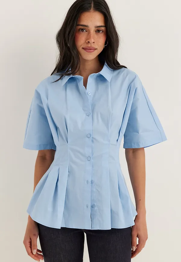 Short Sleeve Waist Shirt
