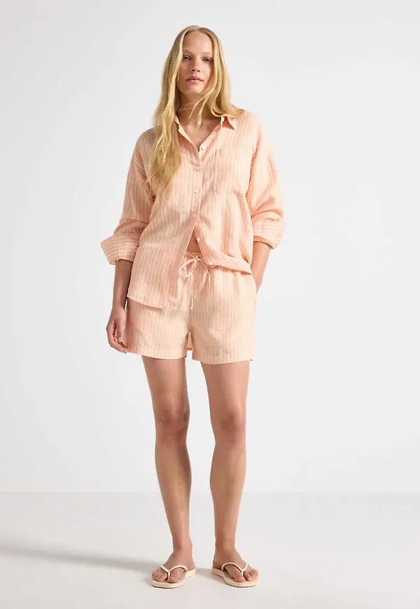 Shorts i linneblandning