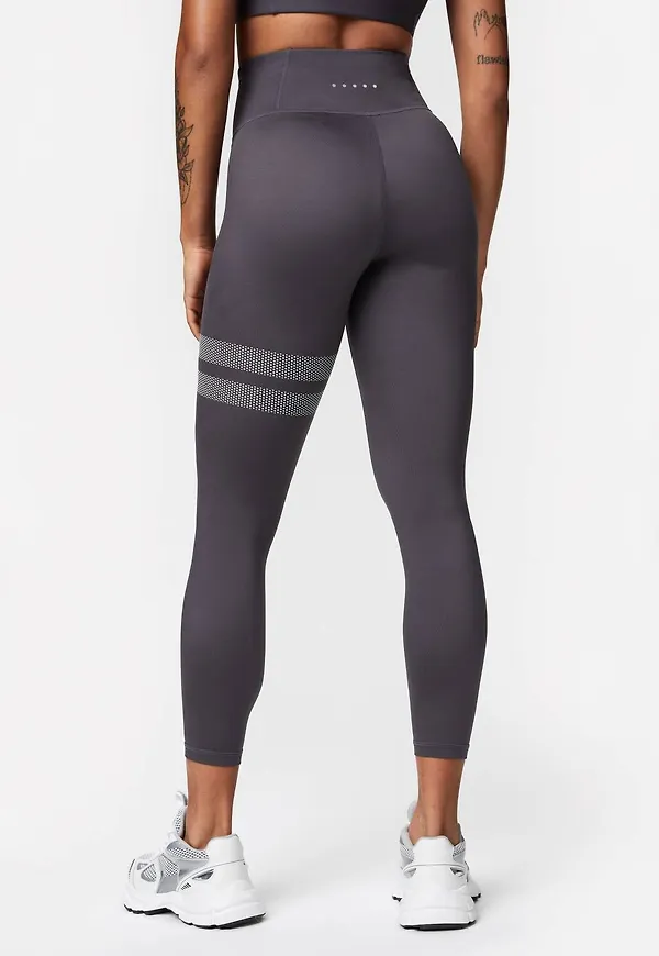 Signature 7/8 Tights