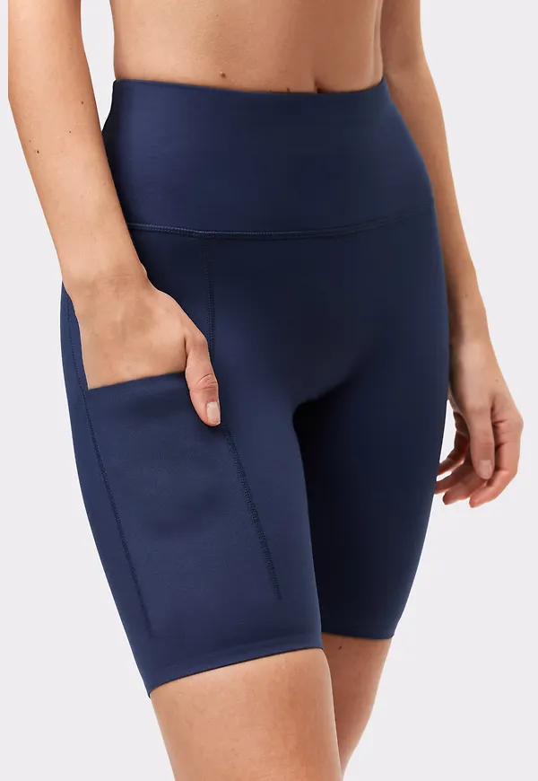 Signature Running Pocket Bike Shorts