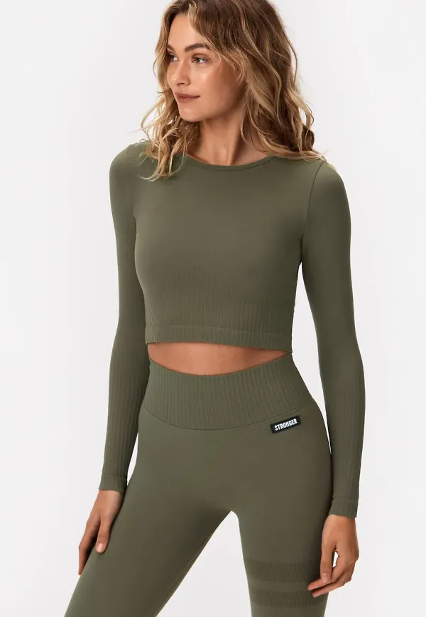 Sleek Long Sleeve