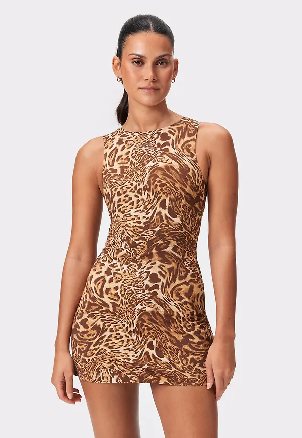 Sleek Mini Court Klänning