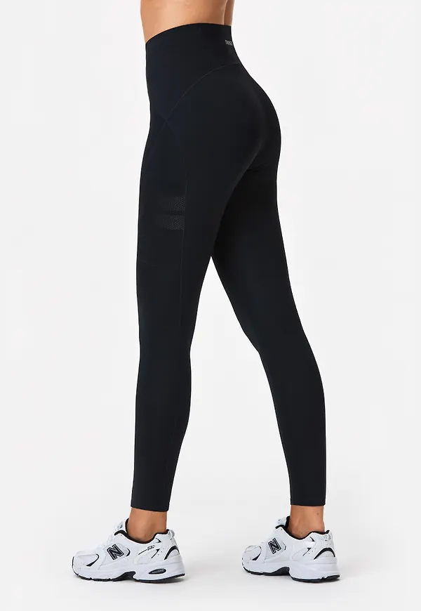 Sleek Pocket Tights
