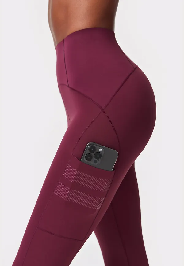 Sleek Pocket Tights