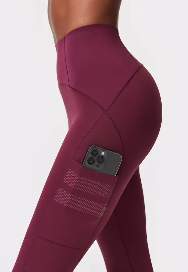 Sleek Pocket Tights