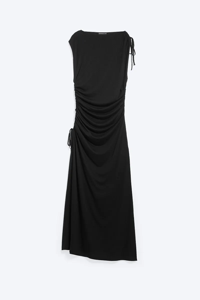 Sleeveless Boat-Neck Maxi Dress