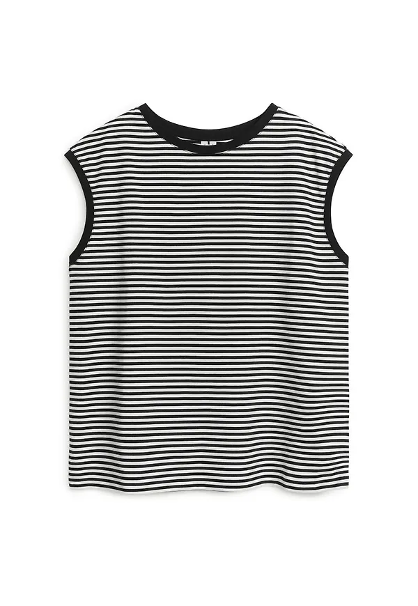 Sleeveless T-Shirt - Black