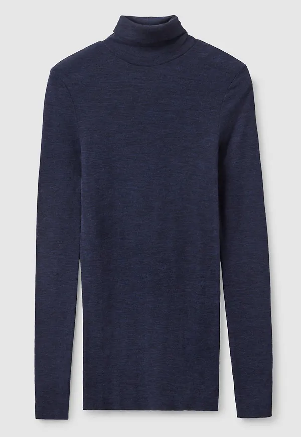 SLIM-FIT MERINO WOOL TURTLENECK TOP