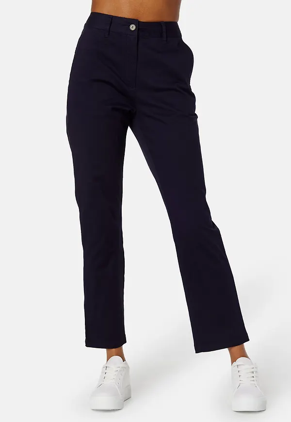 Slim Chinos