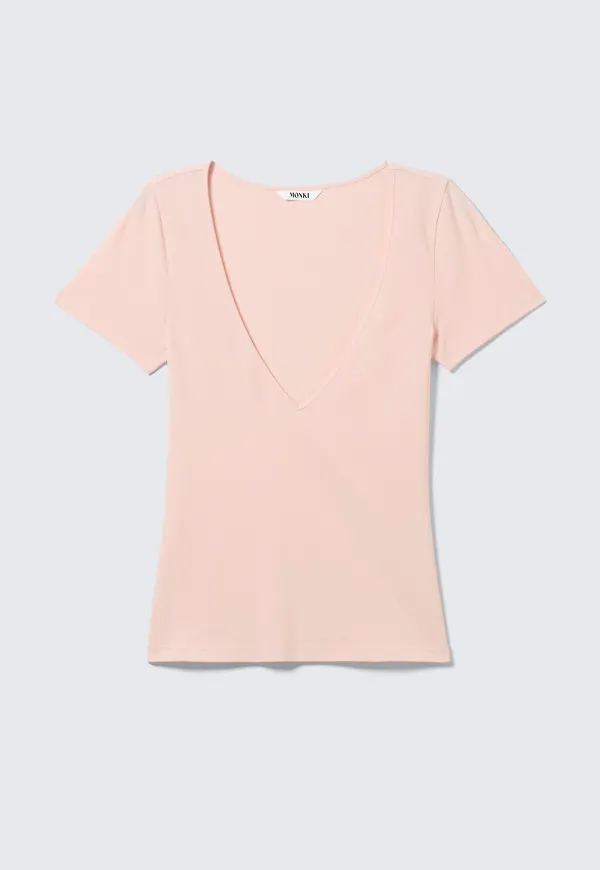 Slim Deep V-neck T-shirt