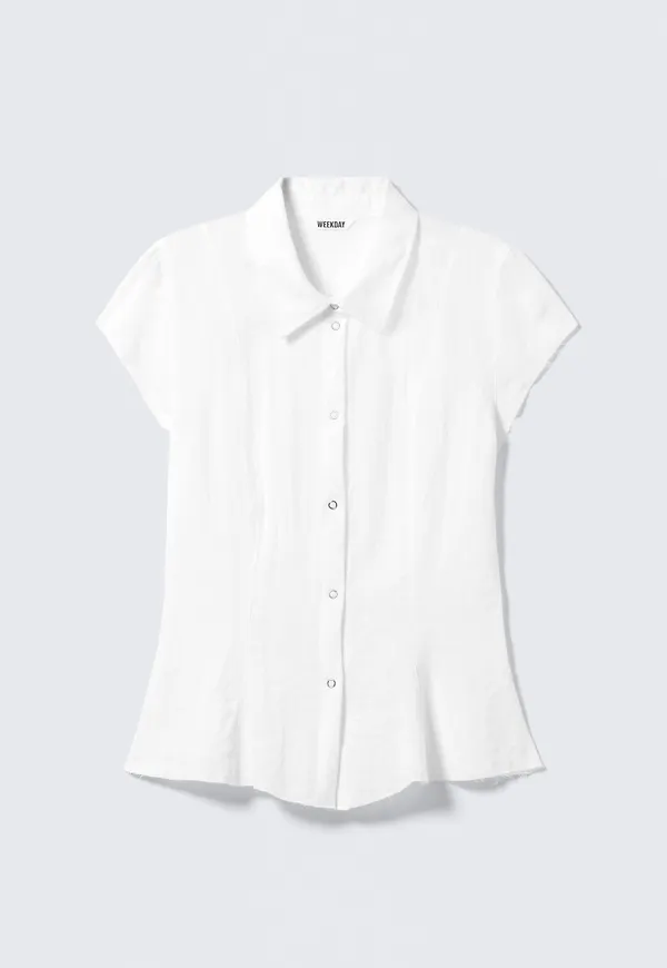 Slim Fit Short-Sleeved Crepe Shirt