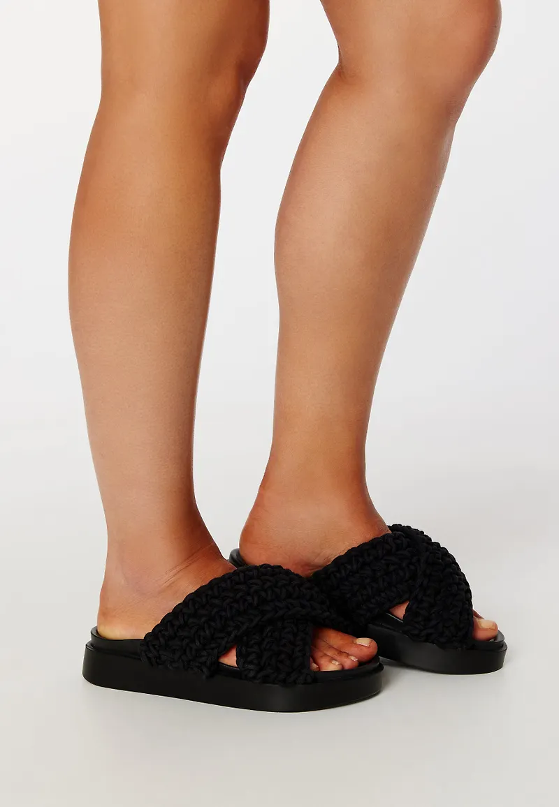 Slipper Woven