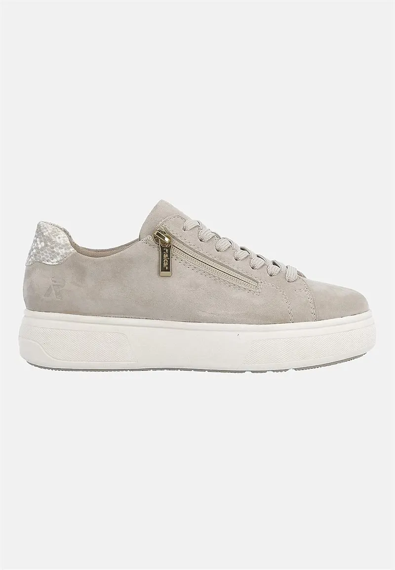 Sneaker i mocka