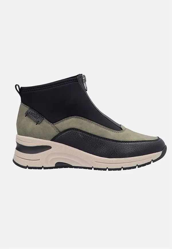 Sneakerkänga med kilklack