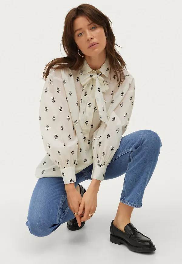 Soaked in Luxury - Knytblus slLise Blouse LS - Vit