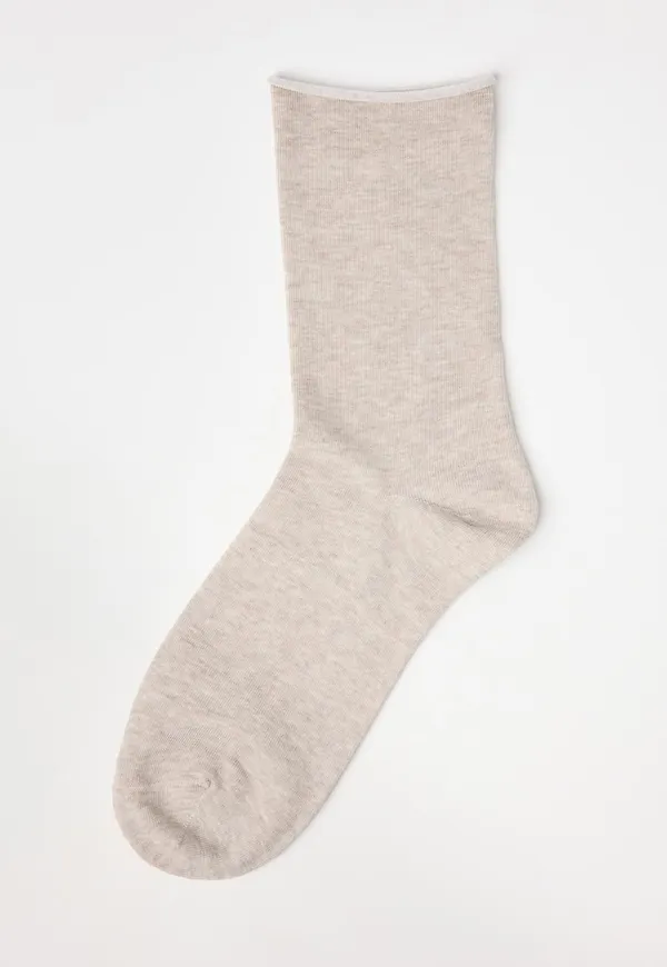 Socka med rullad kant